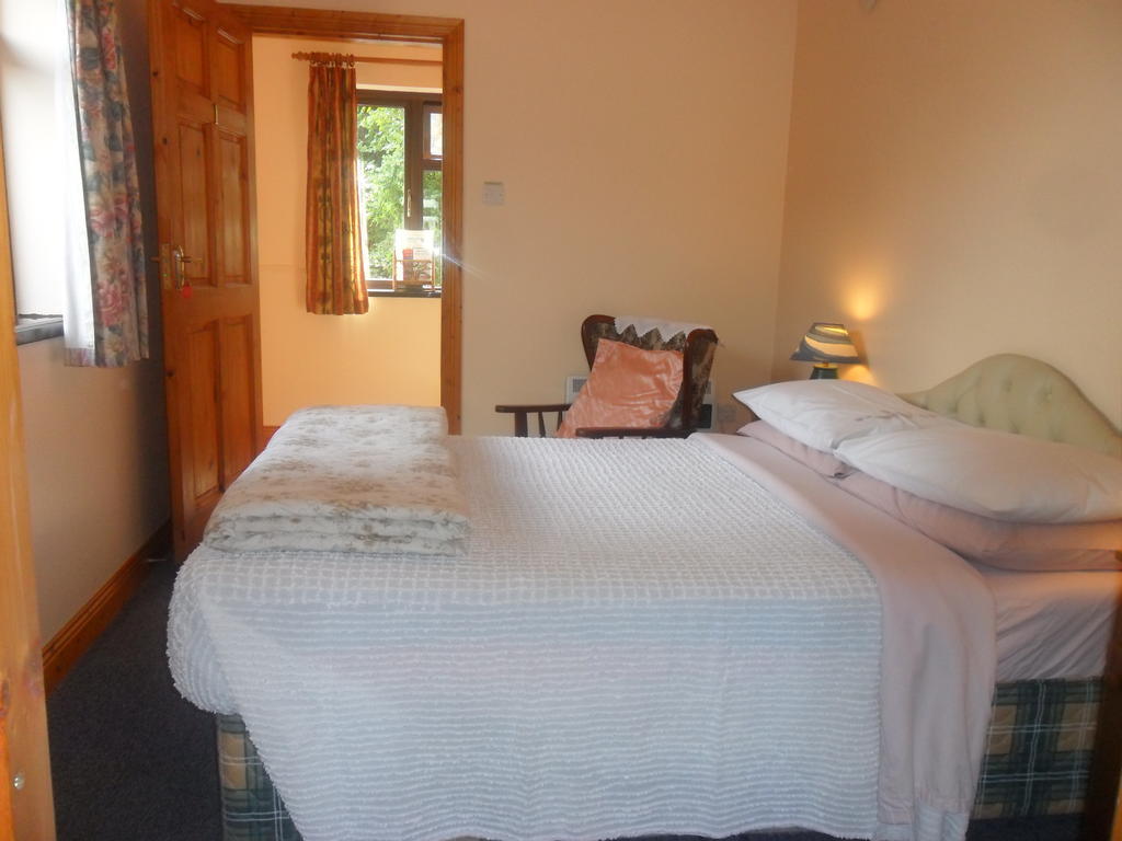 Glen House Room Only Accommodation 约尔 外观 照片